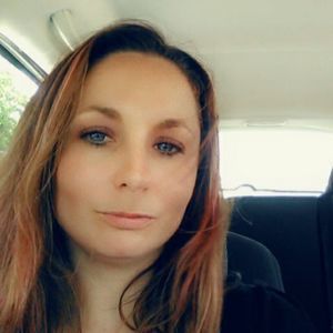 Meet your Posher, Tia